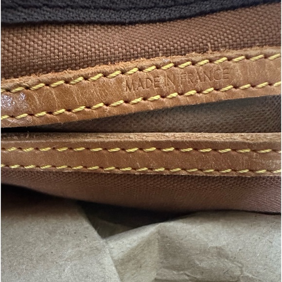 Louis Vuitton carryall - Picture 17 of 17